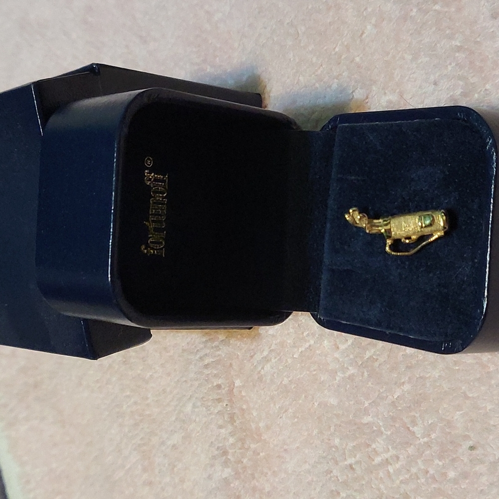 Tie Pin